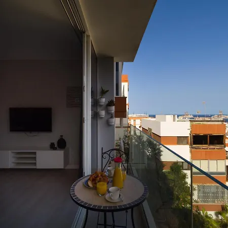Home2book Comfy & Bright Apt View 라스팔마스